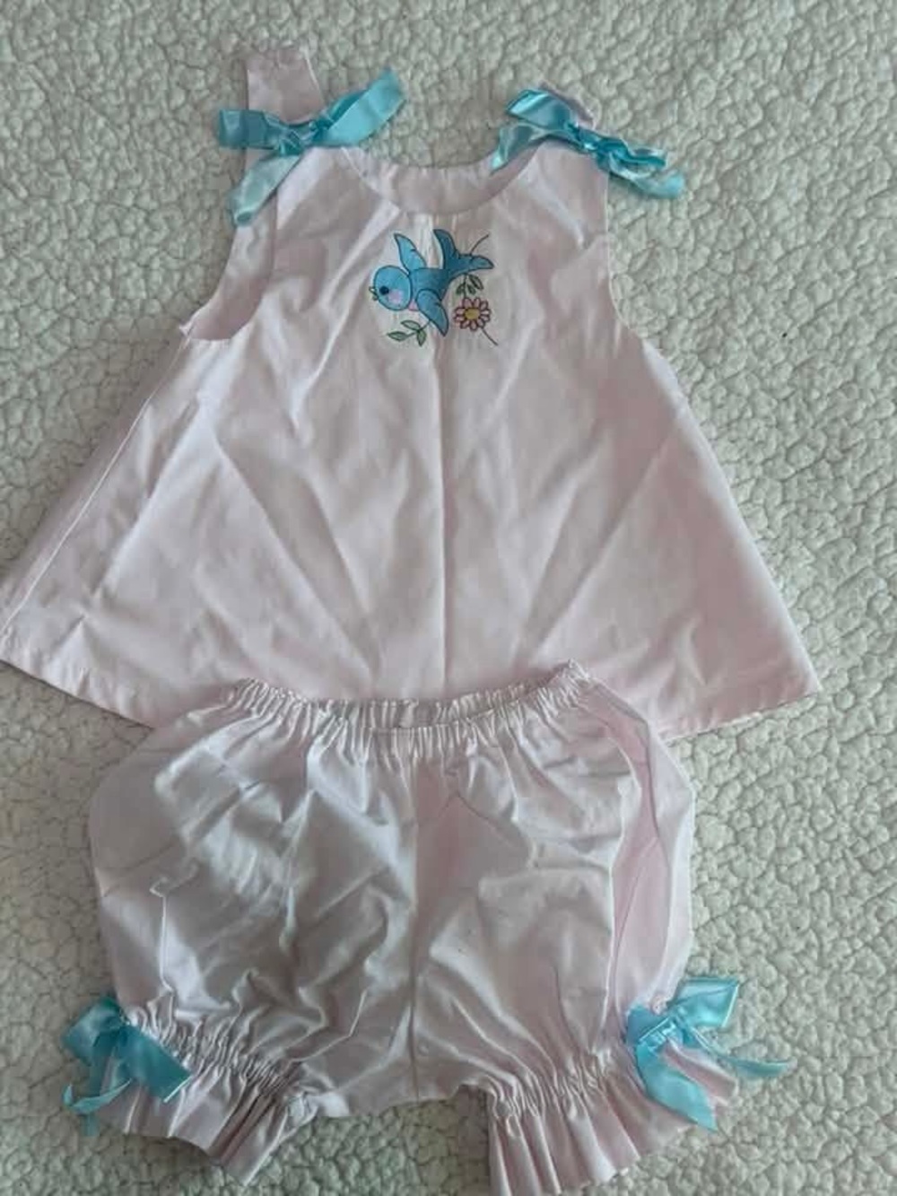 Baby Girl Pink Two-Piece Dress Set with Blue Bird Embroidery
